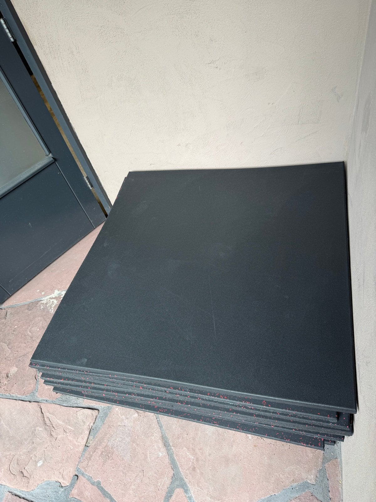27 Rubberen fitness tegels 100x100x2cm, nieuw en gebruikt, Ophalen of Verzenden, Gebruikt, Overige typen