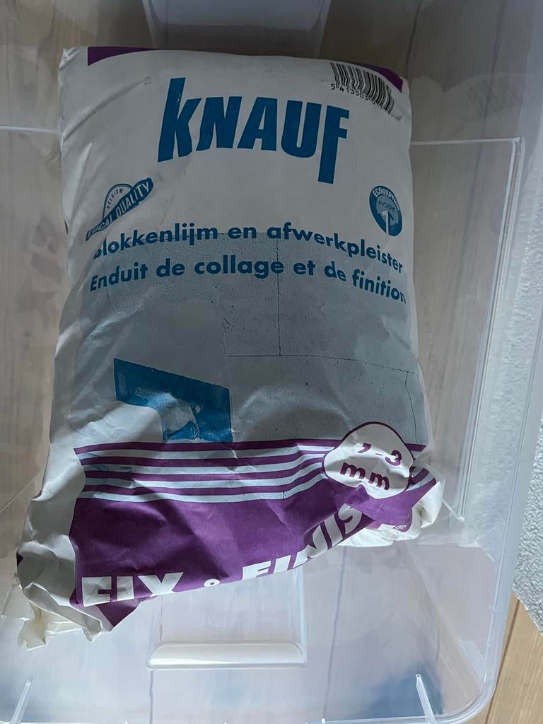 Knauf Fix & Finish blokkenlijm en afwerkpleister, Ophalen, Zo goed als nieuw