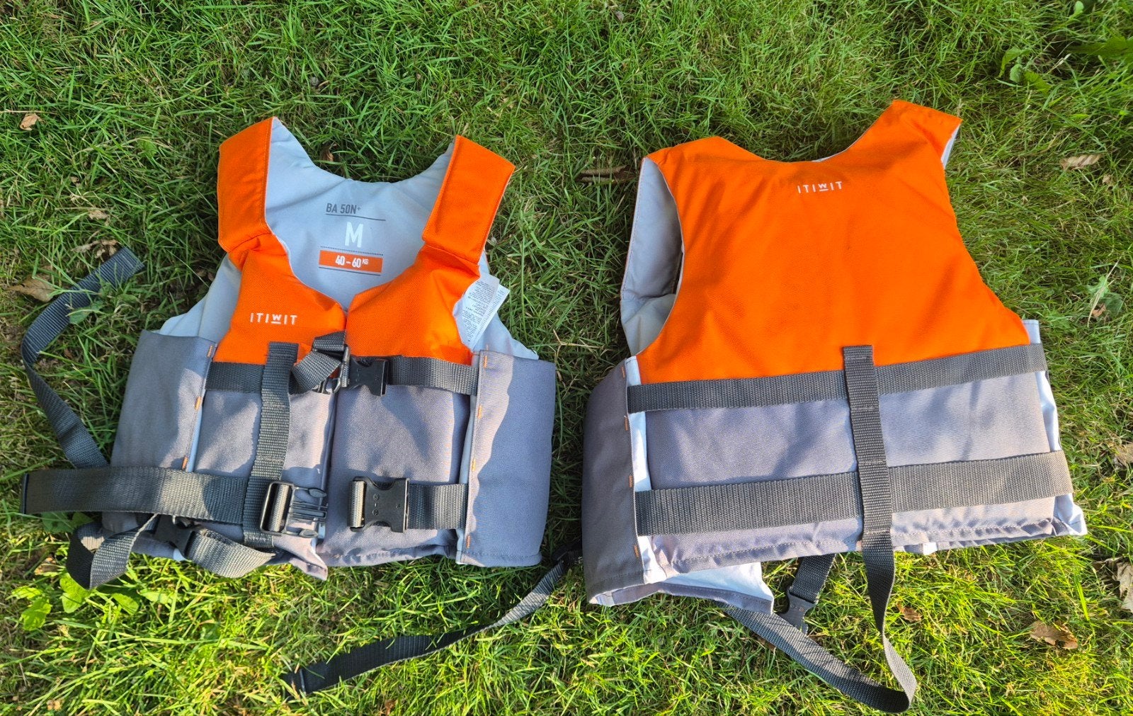2x zwemvest kinderen 40-60 kg, Ophalen, Zo goed als nieuw, Overige typen