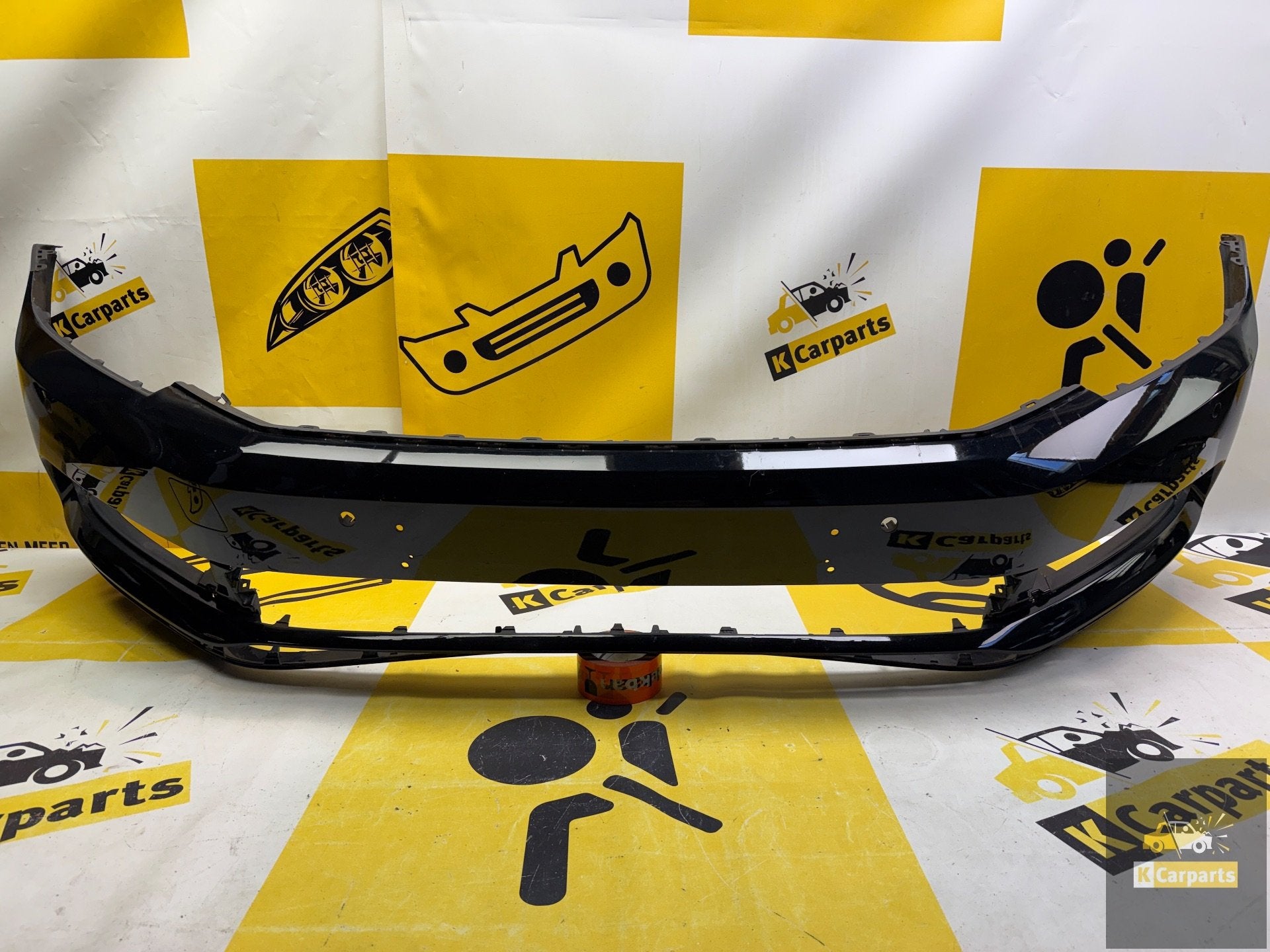 Voorbumper VW Passat B8 3G 4pdc Highline 3G0807221A, Gebruikt, Volkswagen AG, Bumper, Berliner Ring 2
38440  Wolfsburg, DE