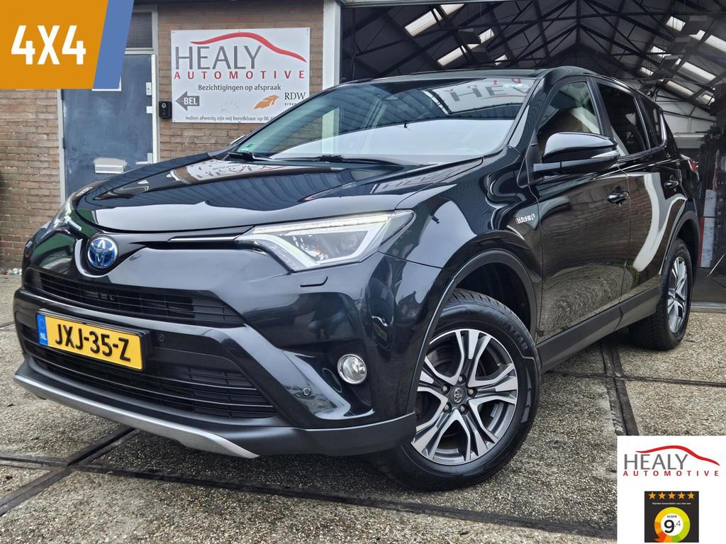 Toyota RAV4 2.5 Hybrid AWD Dynamic|1 eig|4x4|Trekhaak|Camera, Auto's, Gebruikt, Euro 6, 1650 kg, Zwart