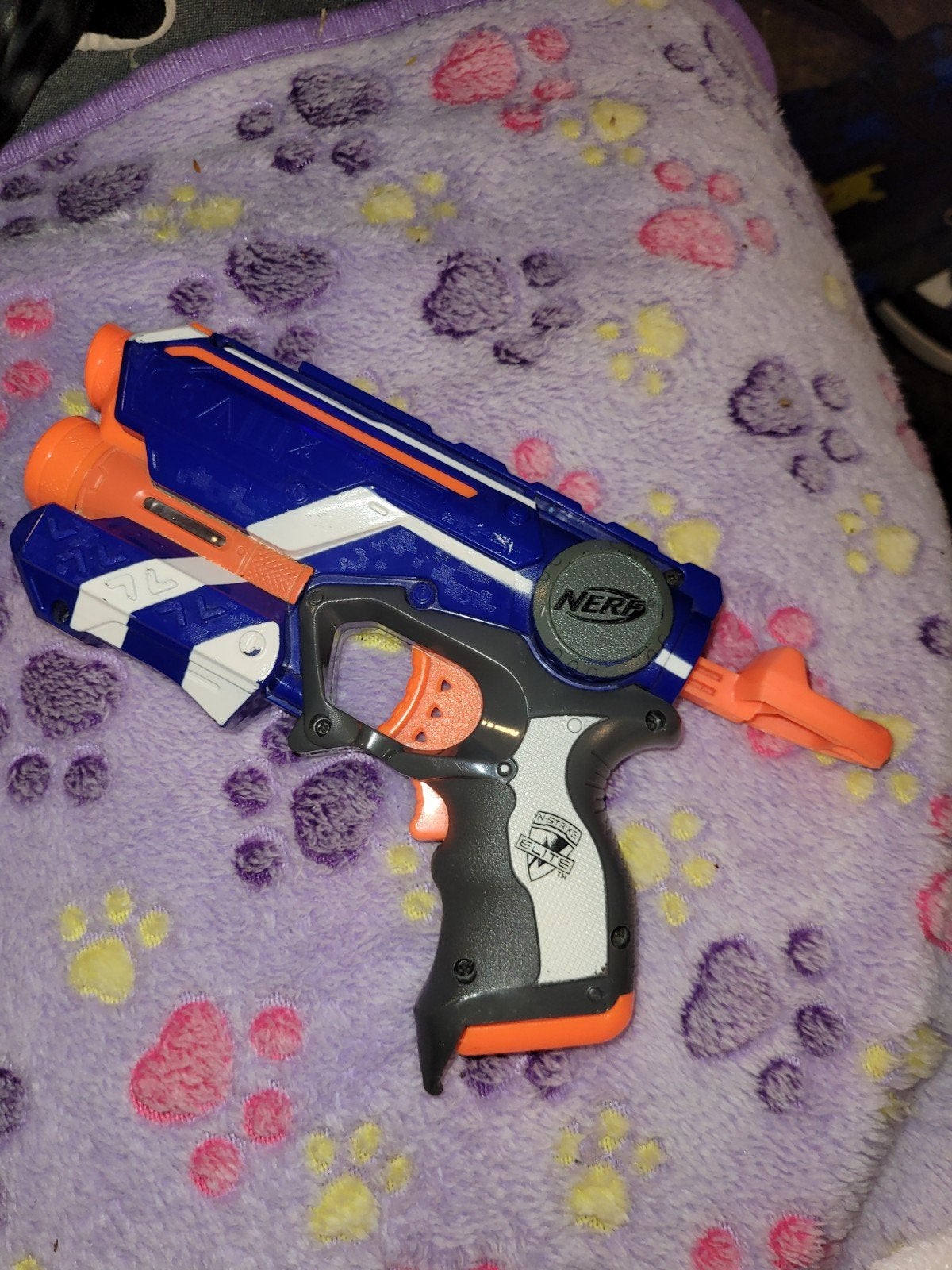 Nerf pistool met laser, Kinderen en Baby's, Speelgoed | Buiten | Actiespeelgoed, Ophalen of Verzenden