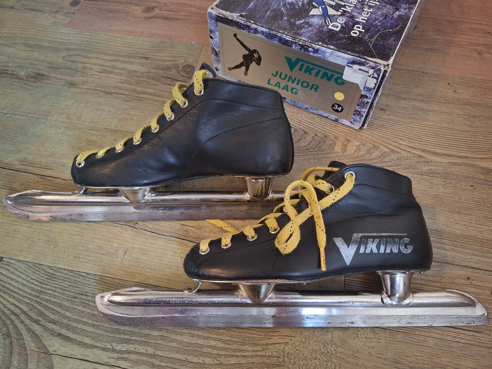 Viking junior laag schaatsen, maat 34
Zijn geslepen en goed, Sport en Fitness, Schaatsen, Viking, Gebruikt, Ophalen of Verzenden