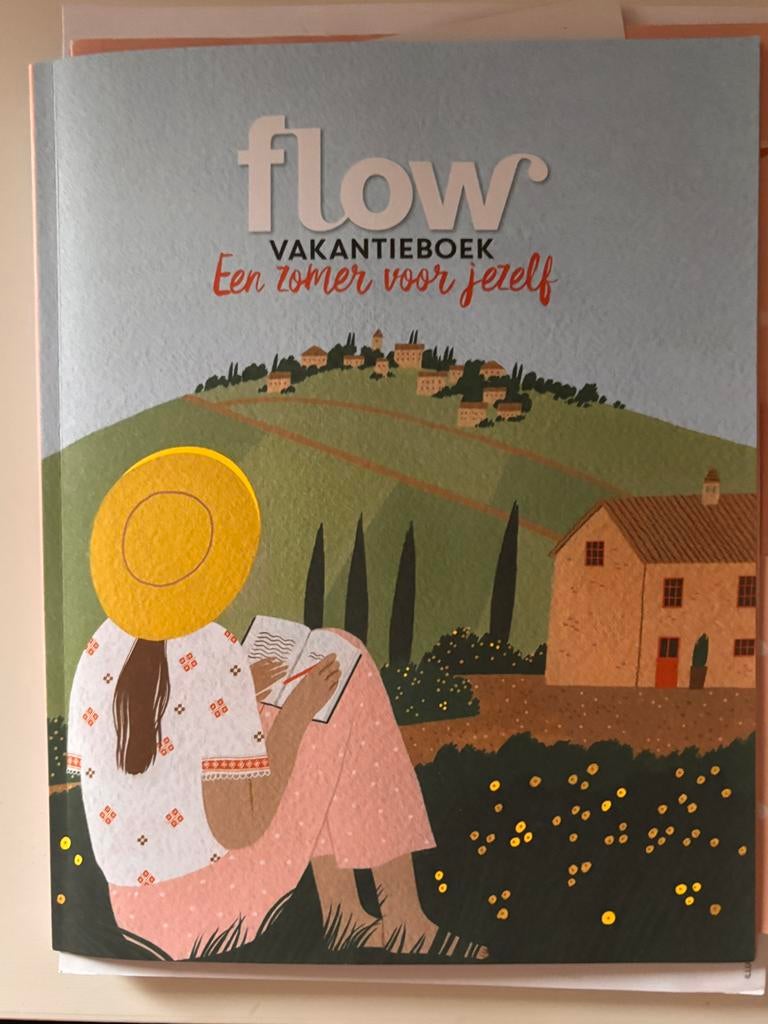 FLOW vakantieboek “een zomer voor jezelf”, Ophalen of Verzenden, Zo goed als nieuw, Lichaam en Geest
