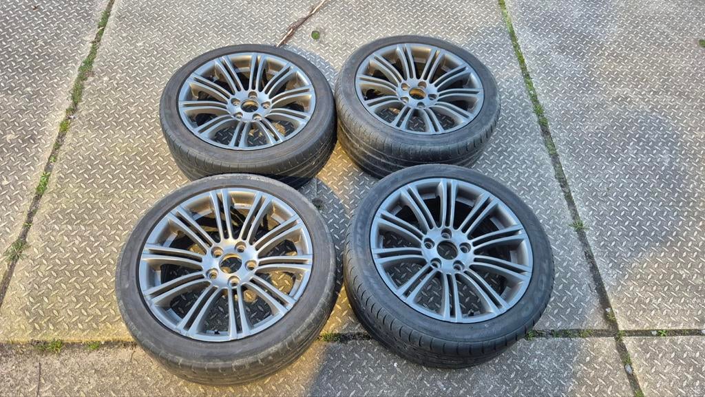 4x 18 inch velgen incl. zomerbanden voor BMW F30 / F31, Ophalen, 18 inch, Gebruikt, 255 mm