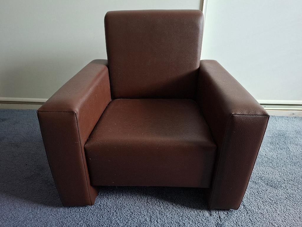 Kinderfauteuil, Huis en Inrichting, Fauteuils, Zo goed als nieuw, Leer, 50 tot 75 cm, Minder dan 75 cm, Ophalen