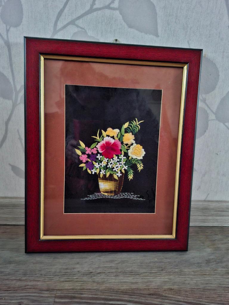 Geborduurd schilderij uit Vietnam, Ophalen of Verzenden, Zo goed als nieuw, Schilderij