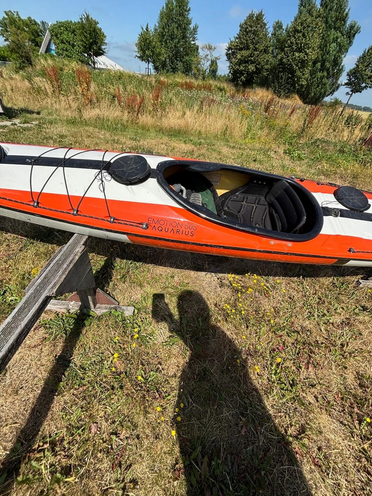 Emotion 505 Aquarius Kajak - Oranje/Wit/Zwart, Ophalen, Gebruikt, 1-persoons