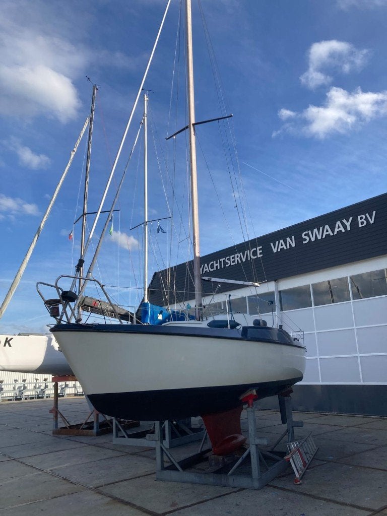 Maxi 77(1978) – Klassiek Zweeds Zeiljacht – 7.70m, Ophalen, 6 meter of meer, Gebruikt, Minder dan 15 m²