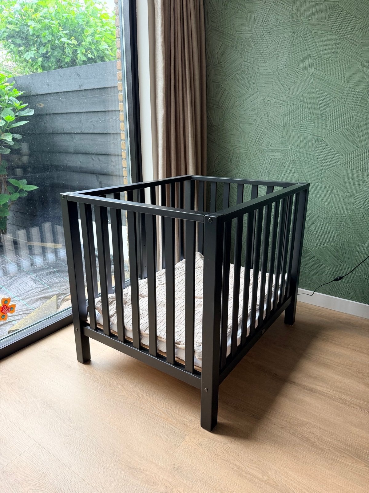 Nette TWF Timo box met Tencel matras en Jollein boxkleed, Ophalen, Gebruikt, Vierkant, Boxkleed