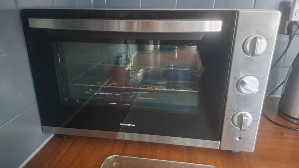 Vrijstaande grote Inventum oven type OVCB60S, Witgoed en Apparatuur, Ovens, Ophalen of Verzenden, Minder dan 45 cm