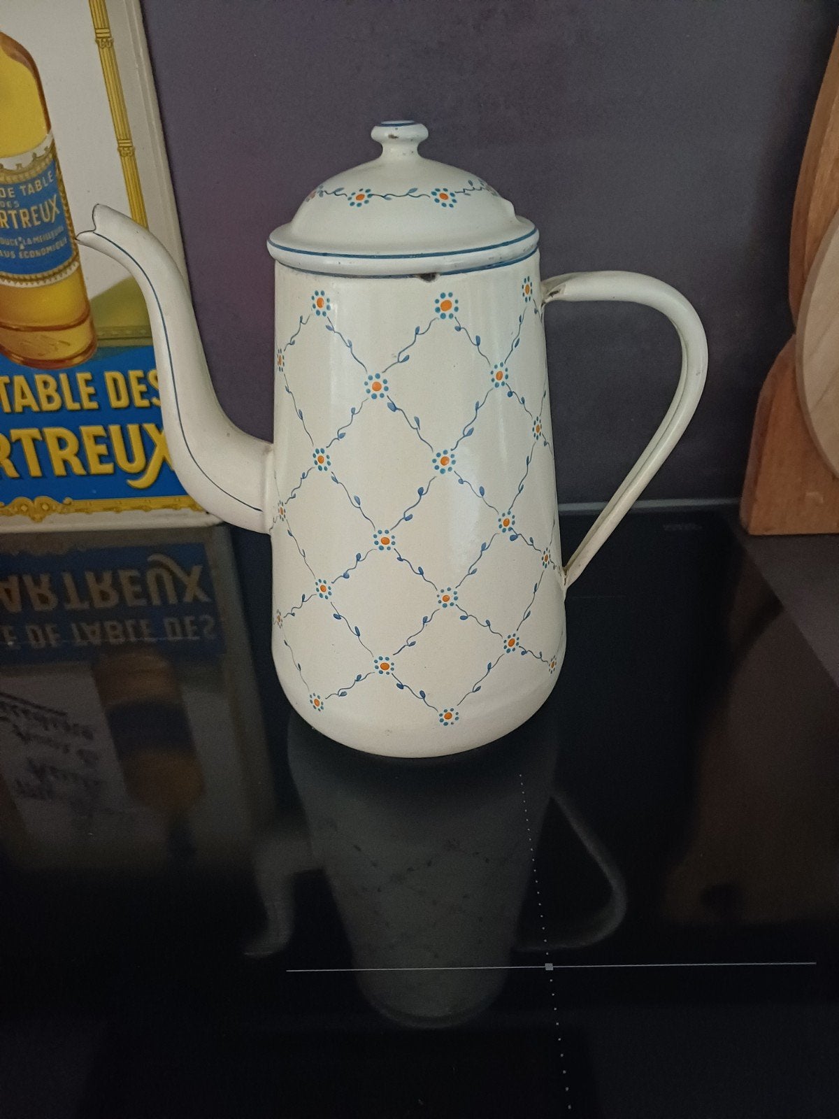 Mooie antieke Franse emaille Koffiepot met bloem guirlandes, Verzenden