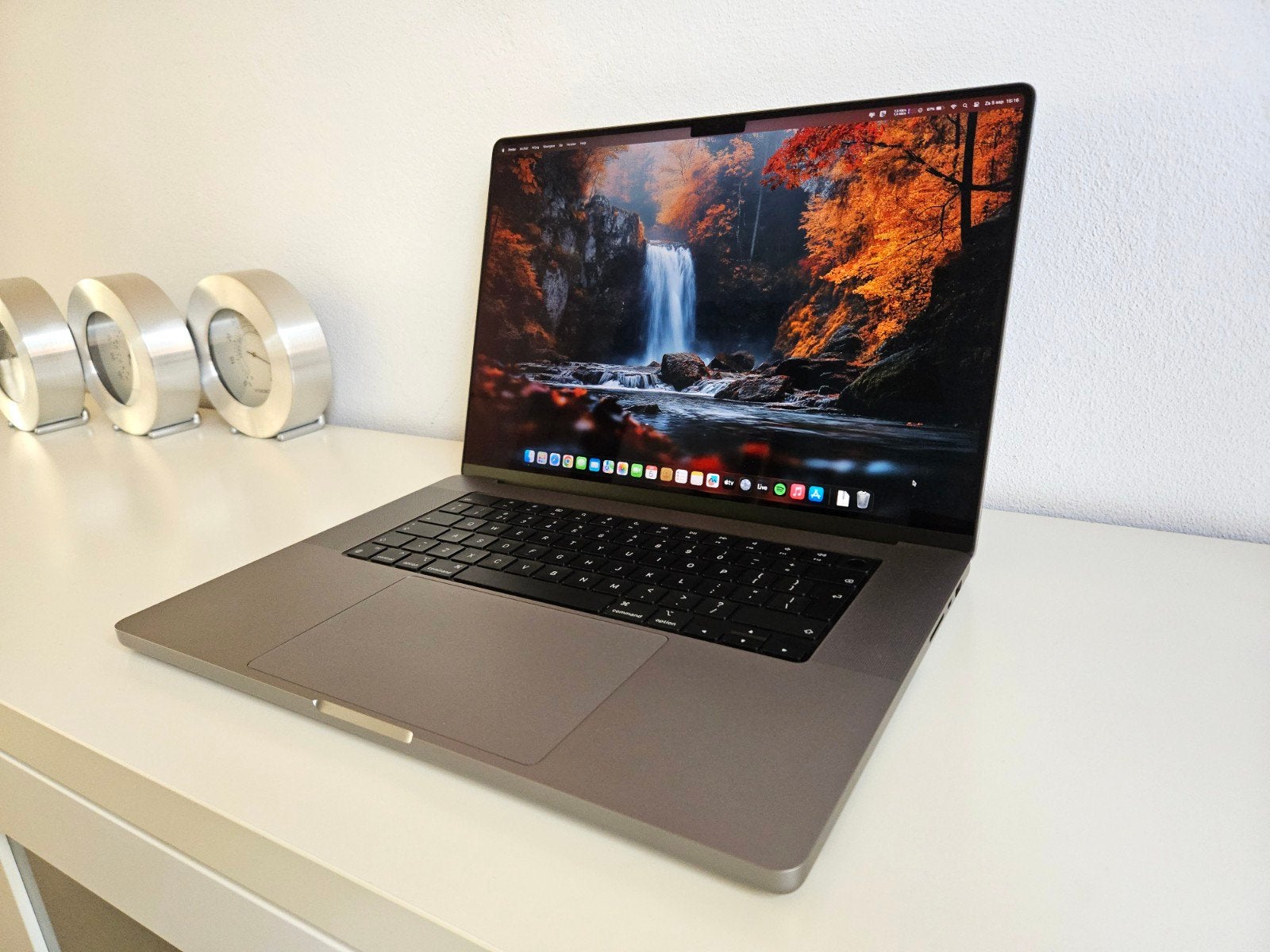 MacBook Pro M1 Max als Nieuw!, 1 TB of meer, Zo goed als nieuw, 16 inch, 4 Ghz of meer