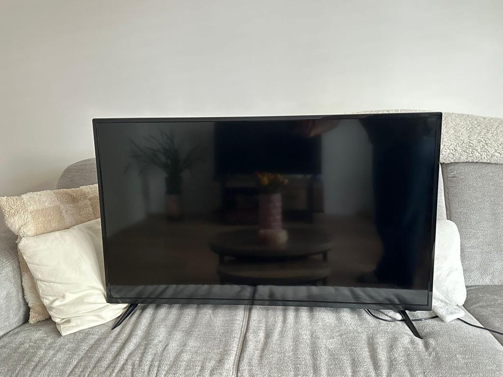 NIKKEI NU4318S Smart TV - 43 inch - 4K Ultra HD, LED, 50 Hz, Zo goed als nieuw, 100 cm of meer