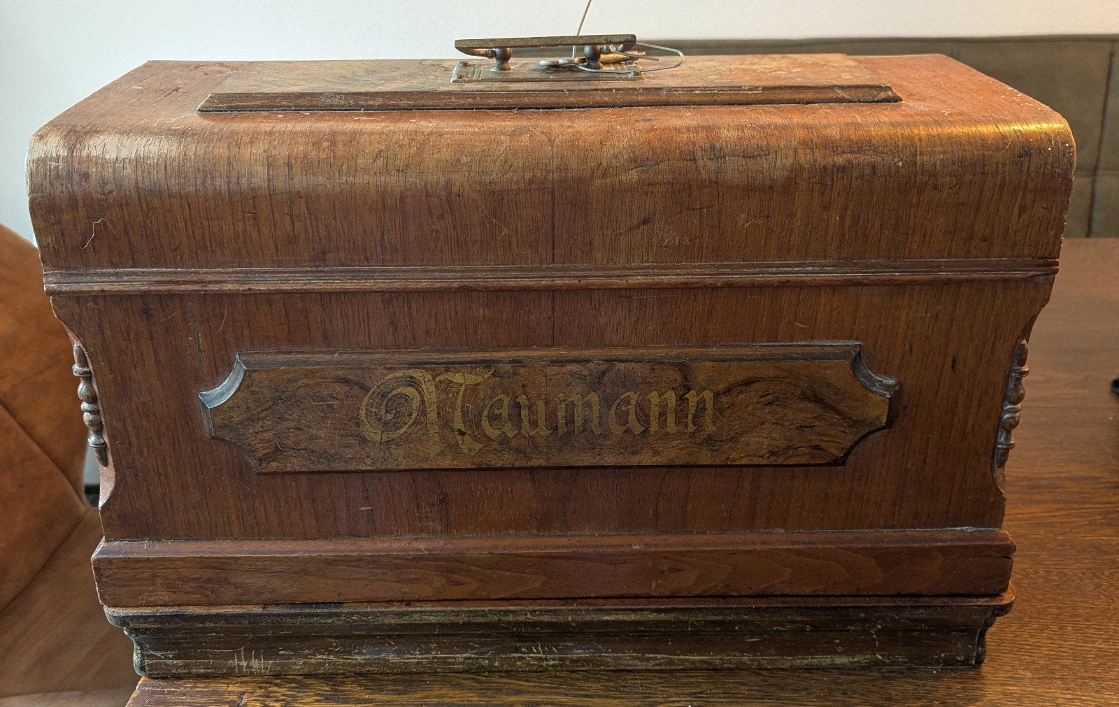 Antieke Naumann Naaimachine met Houten Koffer, Ophalen