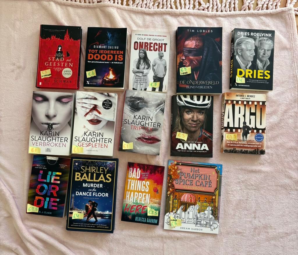 Verschillende young adult& waargebeurde boeken, Ophalen, Zo goed als nieuw