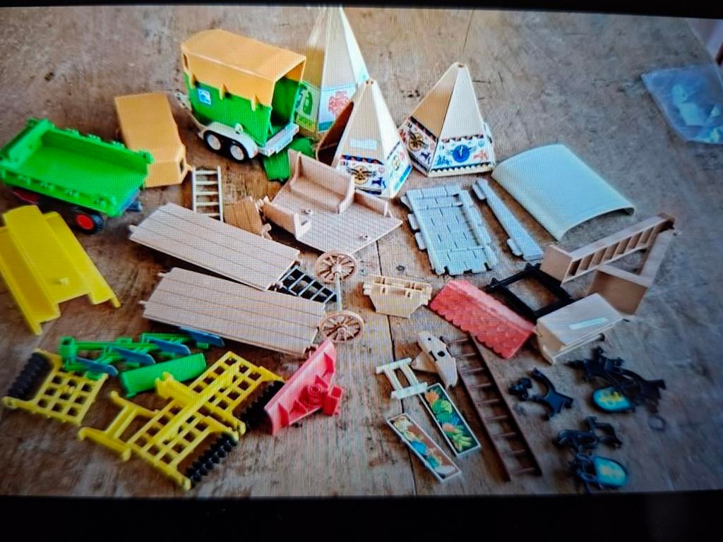 Restant vintage Playmobil. Huizen en boerderij, Ophalen of Verzenden, Gebruikt