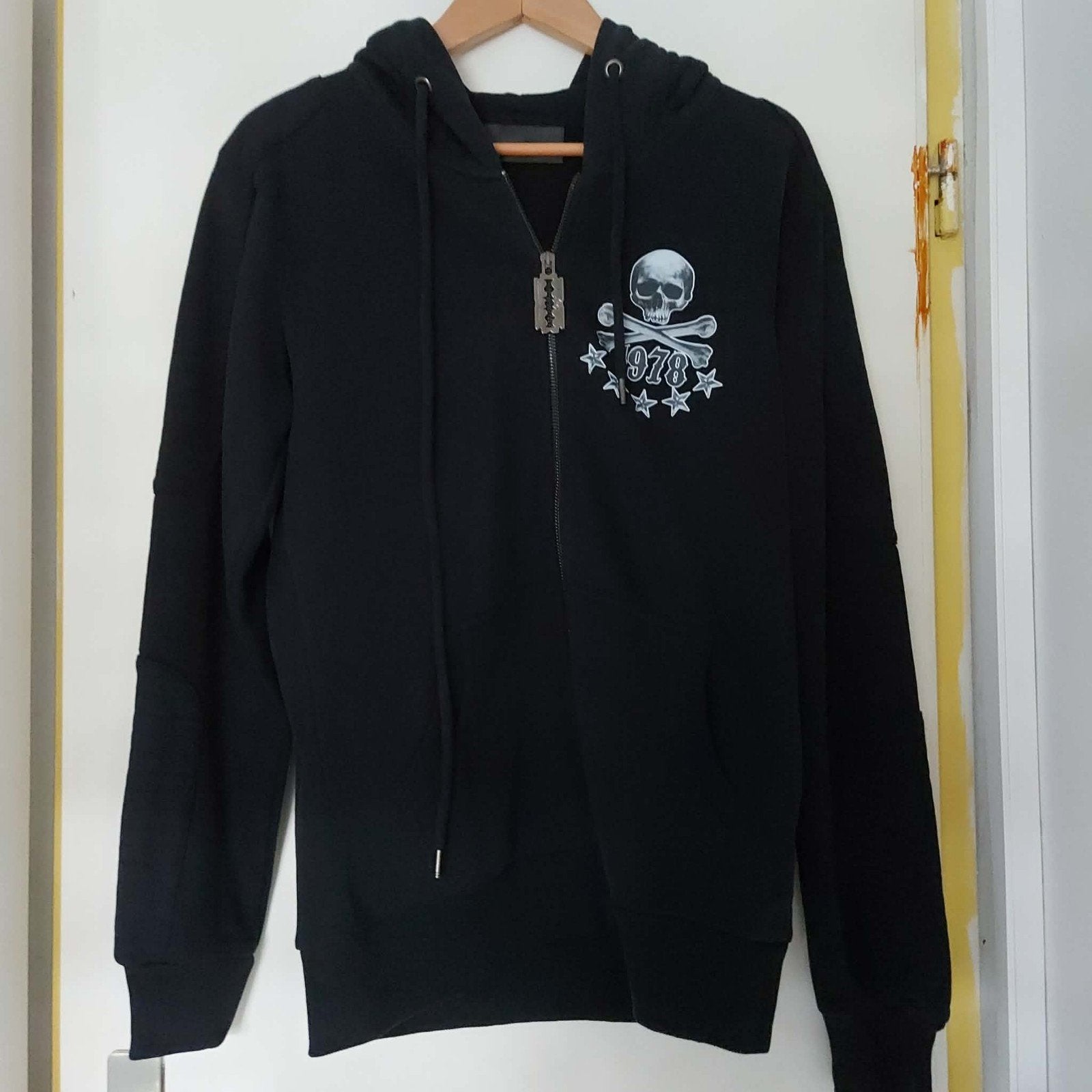 Philipp Plein Homme hoodie met doodshoofd en vleugels, Maat 48/50 (M), Zwart, Nieuw, Ophalen of Verzenden