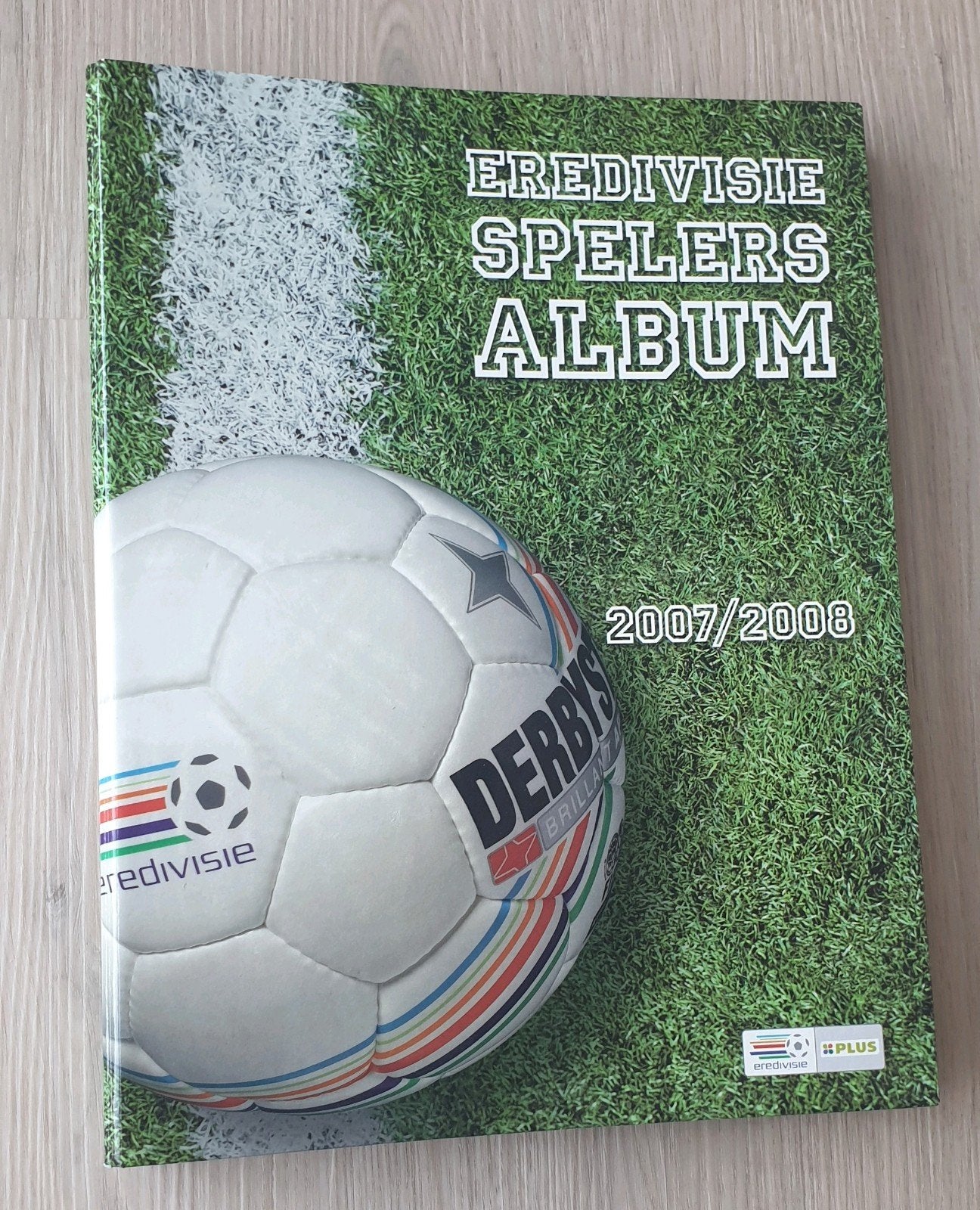 Eredivisie spelers album 2007-2008 compleet zeer goede staat, Verzamelen, Ophalen, Zo goed als nieuw
