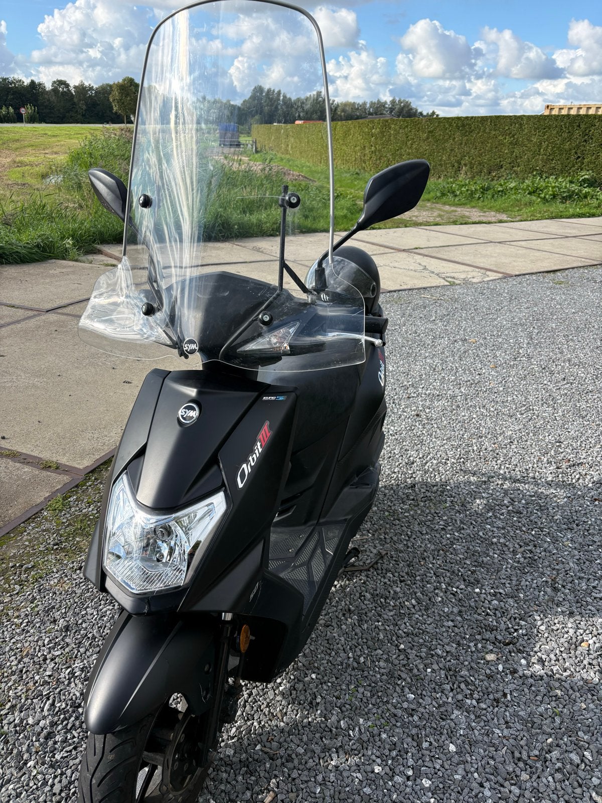 Sym Orbit III Scooter - Zwart, Zo goed als nieuw, Fietsen en Brommers, Ophalen, Maximaal 45 km/u, Zo goed als nieuw, Benzine
