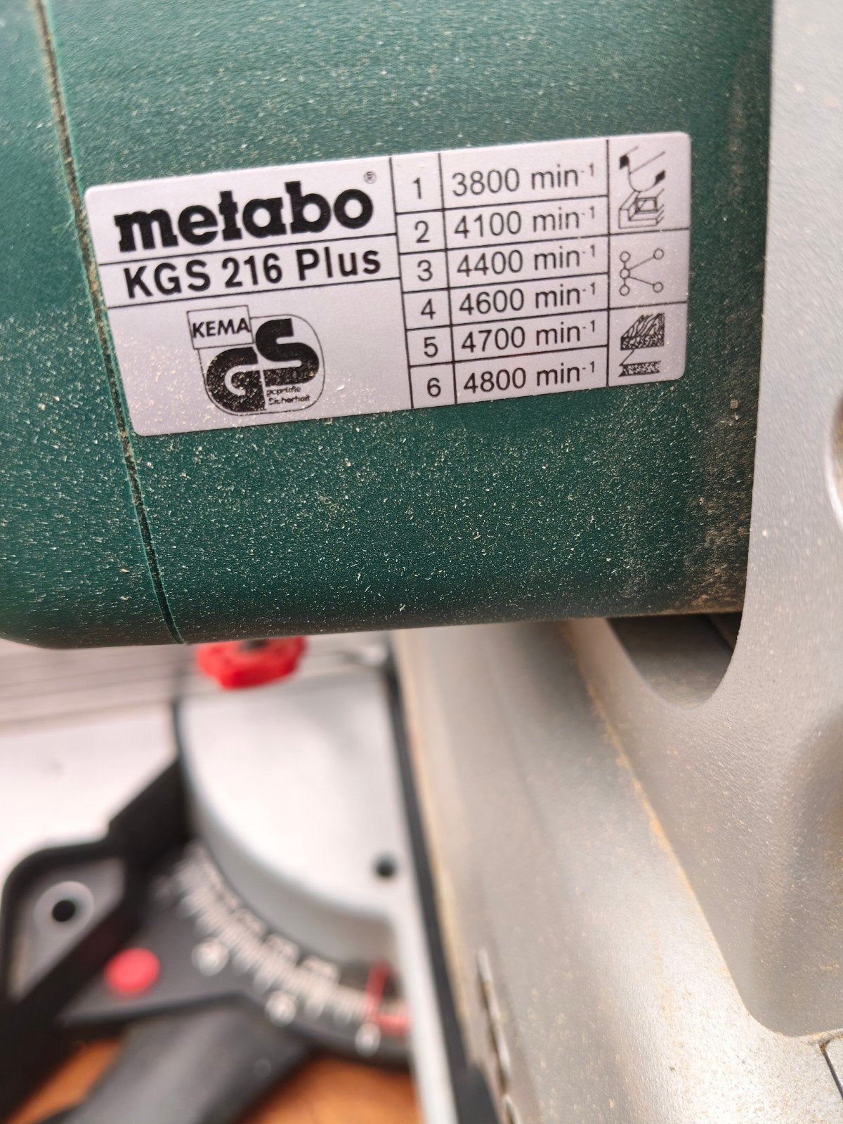 Metabo KGS 216 Plus Afkortzaag - Zo goed als nieuw, Ophalen, 70 mm of meer, Zo goed als nieuw, Afkortzaag