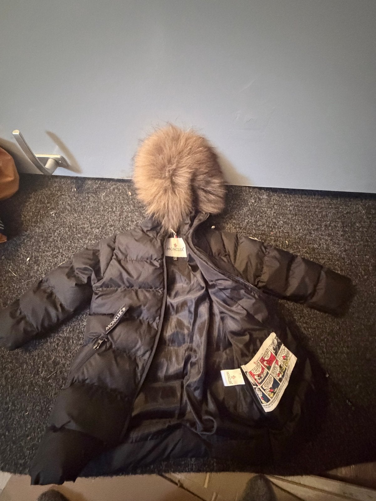 Moncler winterjas voor kinderen, maat 2 jaar, Ophalen of Verzenden, Gebruikt, Jongen of Meisje, Jas