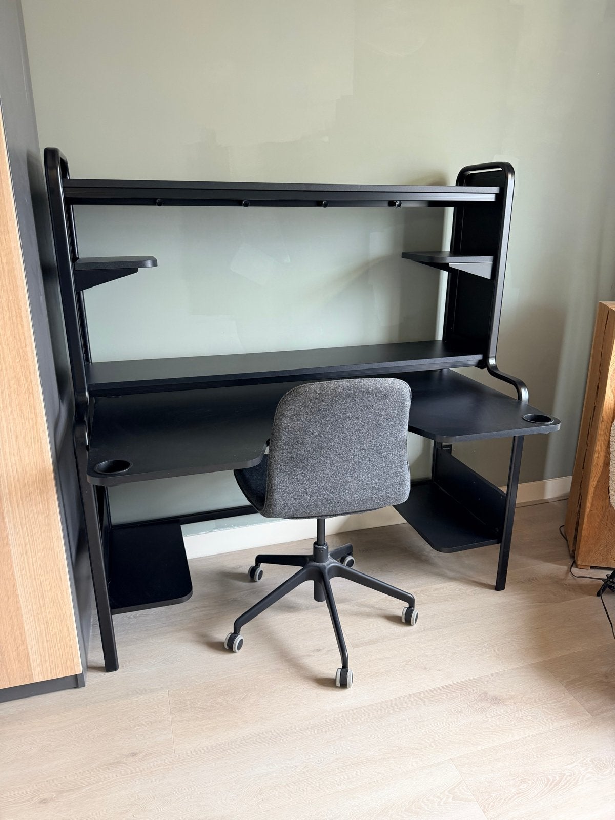 Ikea FREDDE game gaming bureau, Ophalen, Spaanplaat of MDF, Zo goed als nieuw, IKEA