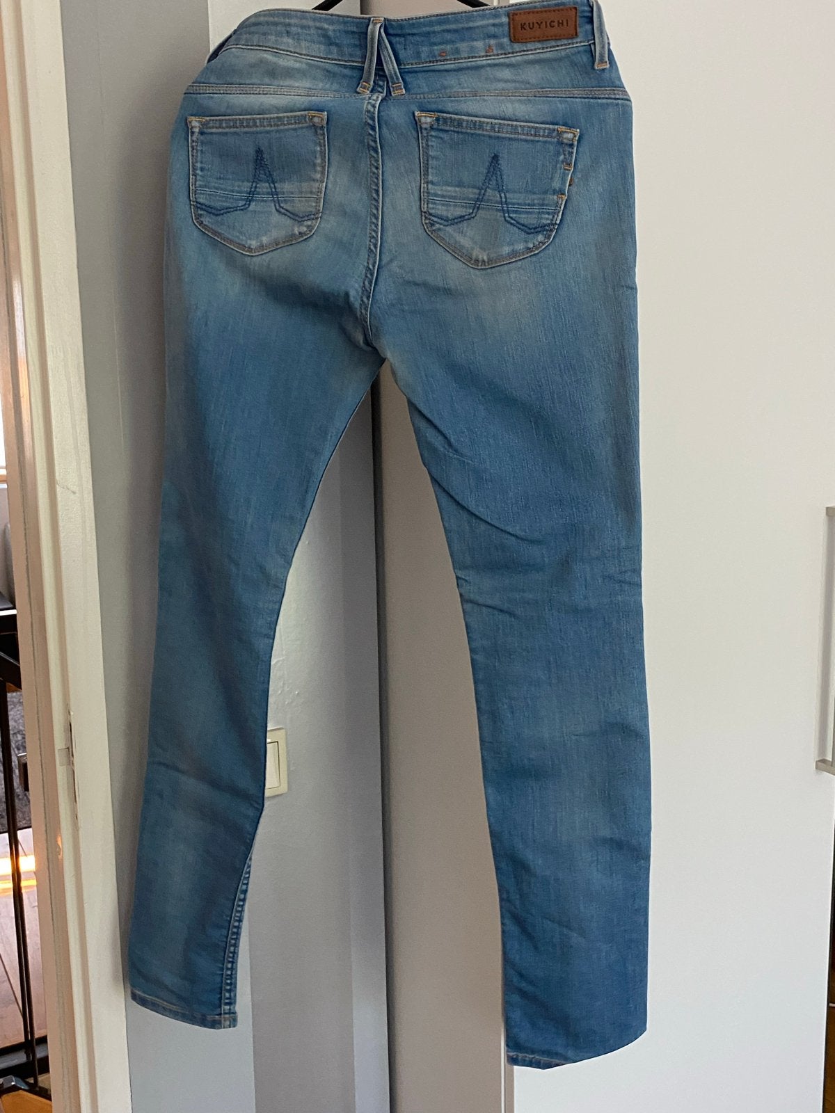 Kuyichi Jeans - Lichtblauwe Slim Fit Damesjeans, Ophalen, Gedragen, Blauw, W28 - W29 (confectie 36)
