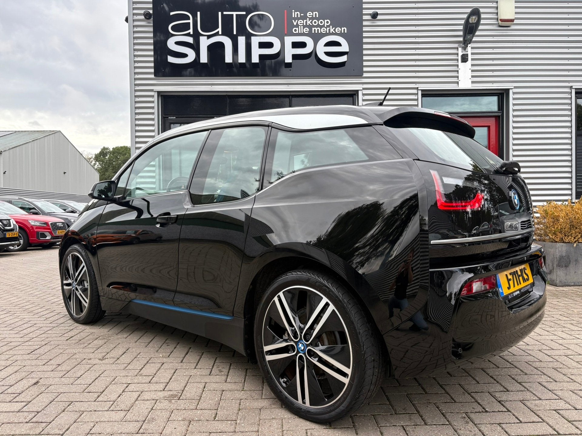 BMW I3 Executive Edition 120Ah 42 kWh -SOH 95%-GROOT SCHERM-, Automaat, Dealer onderhouden, Gebruikt, Zwart