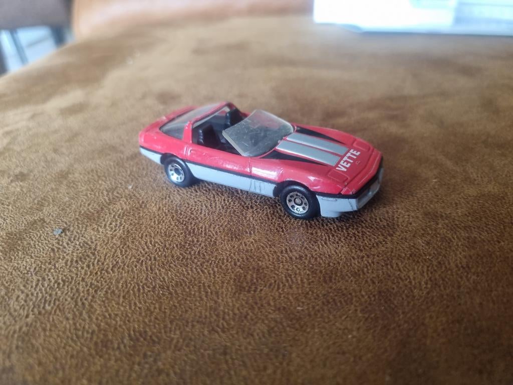 Matchbox 1984 Corvette C4 Modelauto - Rood/Grijs, Overige merken, Gebruikt, 1:50 of kleiner, Auto