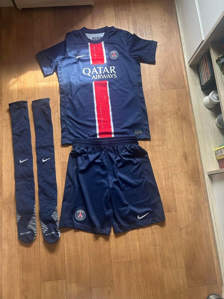 Nike Paris Saint Germain tenue Lieke Martens, Ophalen of Verzenden, Nieuw, Jongen of Meisje