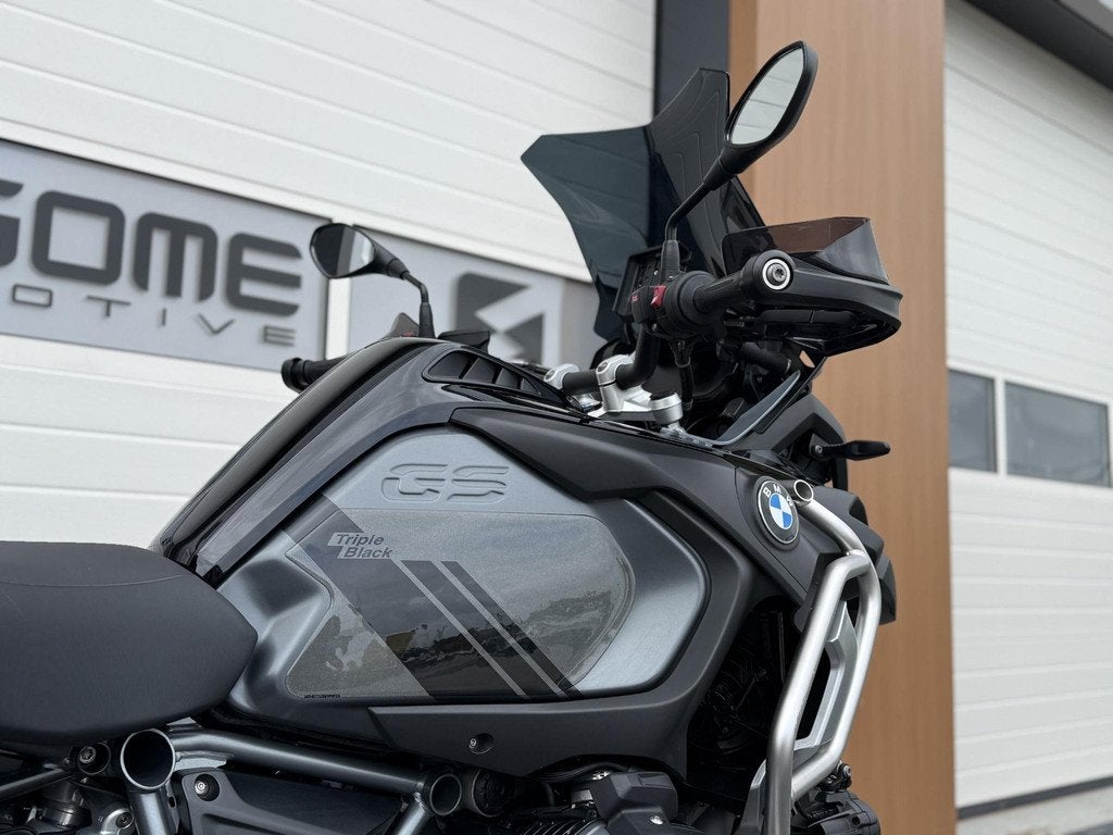BMW R 1250 GS Adventure Triple Black | Volledig Kofferset |, 1254 cc, Bedrijf, Handvatverwarming, Meer dan 35 kW