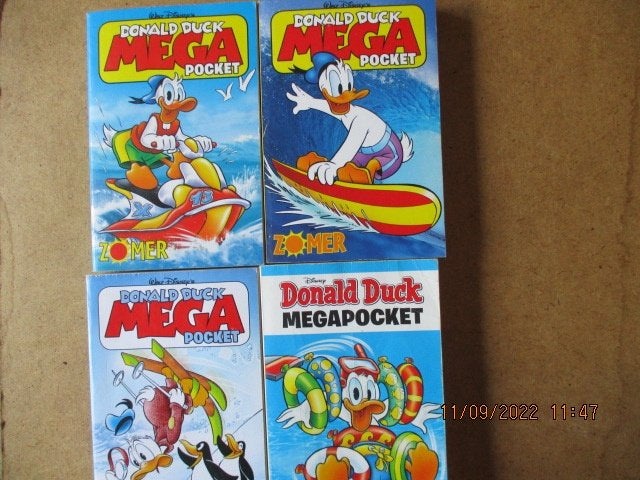 adv7093 donald duck mega pocket, Boeken, Stripboeken, Eén stripboek, Ophalen, Gelezen