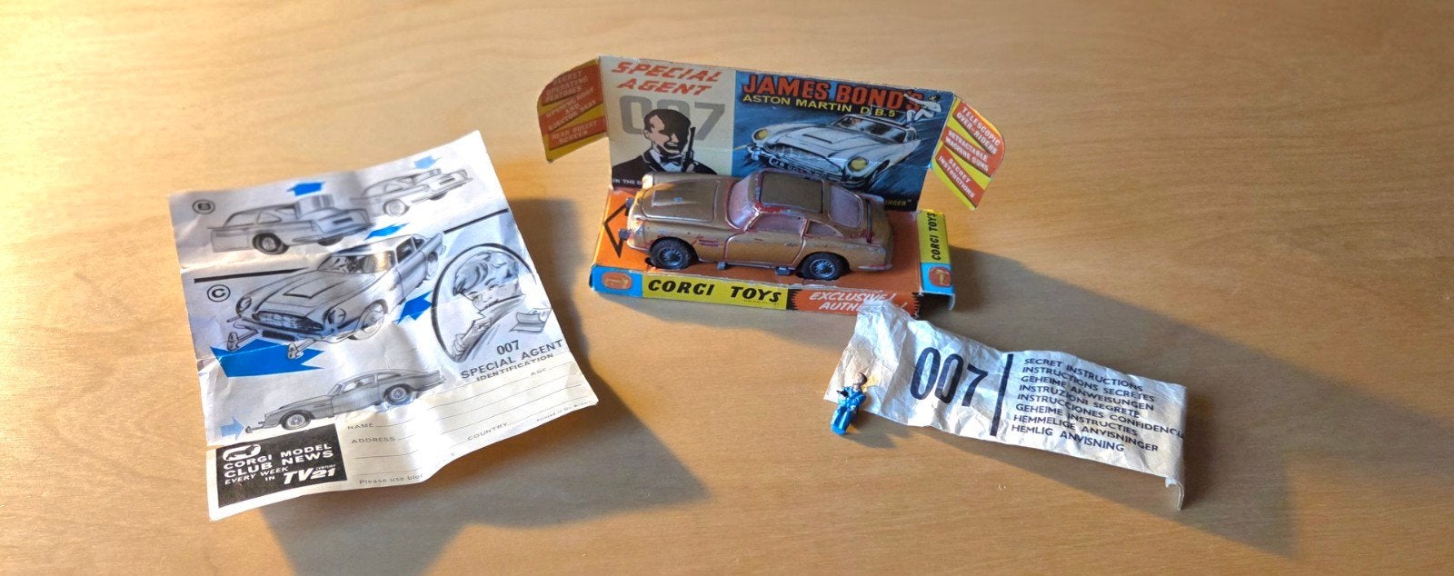 Corgi Toys James Bond Aston Martin DB5 (1965), Ophalen of Verzenden, Gebruikt, Auto, Corgi
