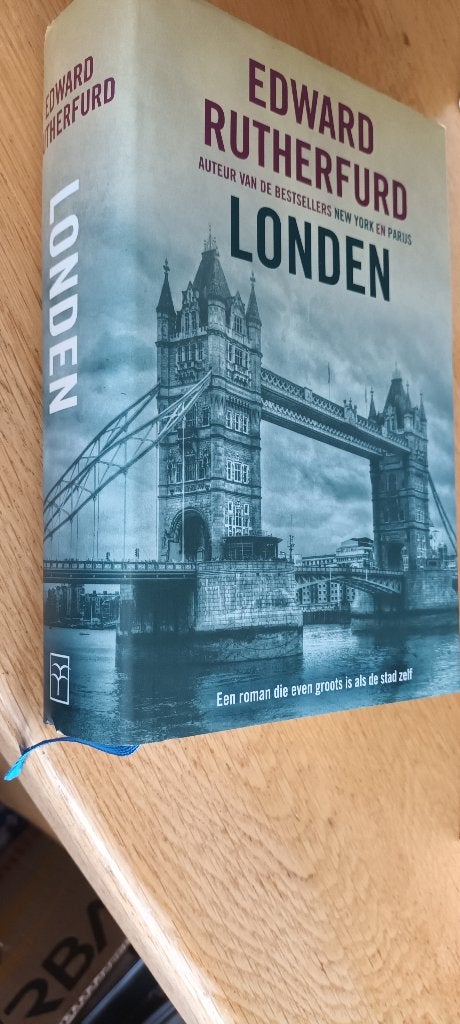 Londen - Edward Rutherfurd (Historische Roman), Boeken, Ophalen of Verzenden, Gelezen, Rutherfurd, Edward