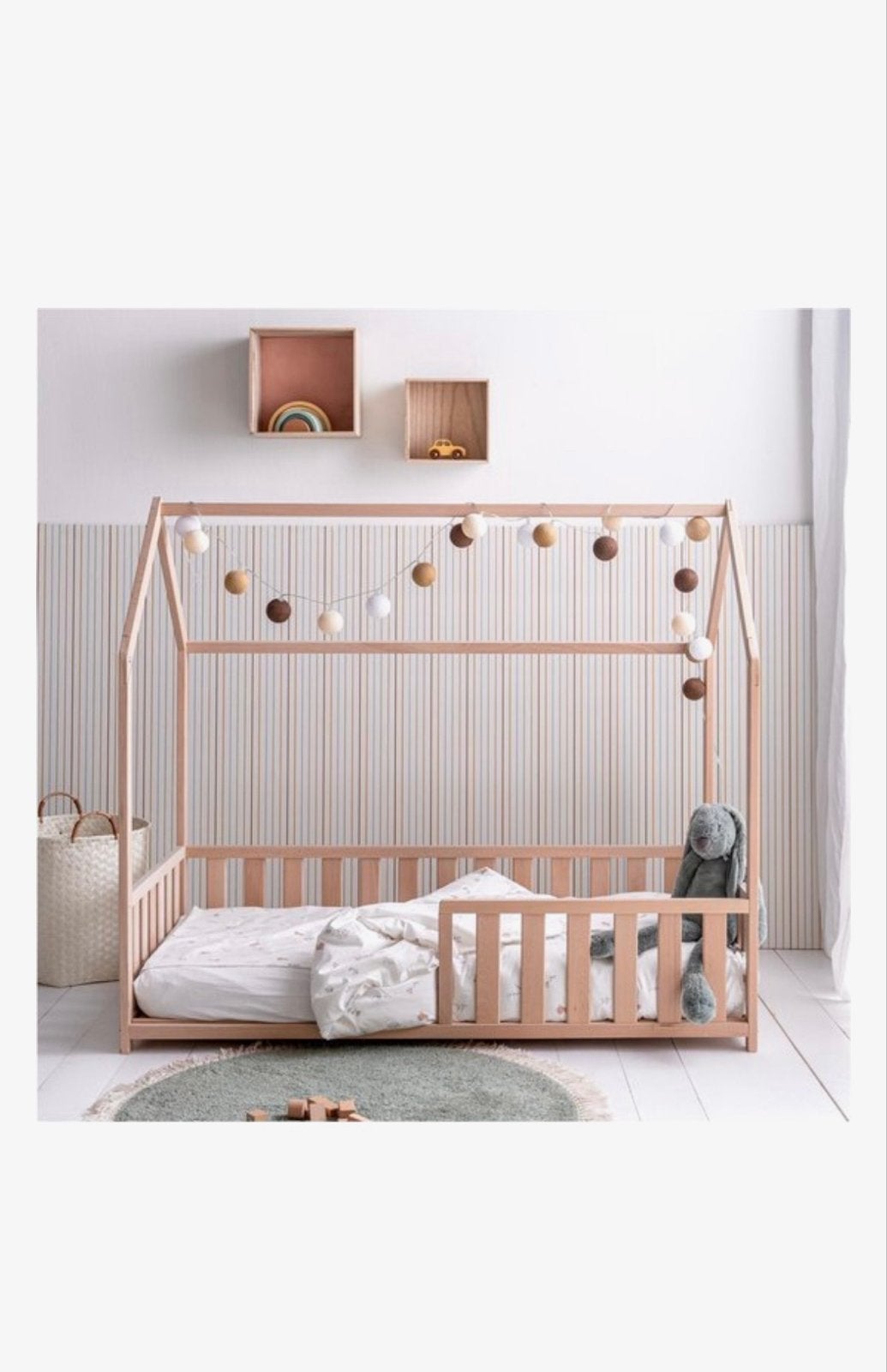 Houten Huisbed voor Kinderen ( prènatal peuterbed), Ophalen, 70 tot 85 cm, 140 tot 160 cm, Zo goed als nieuw