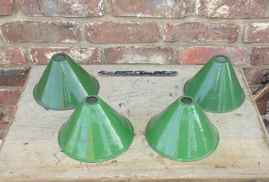 nog 3 oude emaillen lampenkapjes kapjes voor lamp, Antiek en Kunst, Curiosa en Brocante, Ophalen