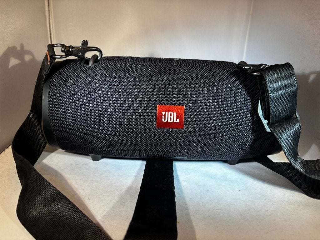 JBL Xtreme 2 zwart met lader en draagriem, JBL, Ophalen of Verzenden, Draagbare speaker, Minder dan 60 watt