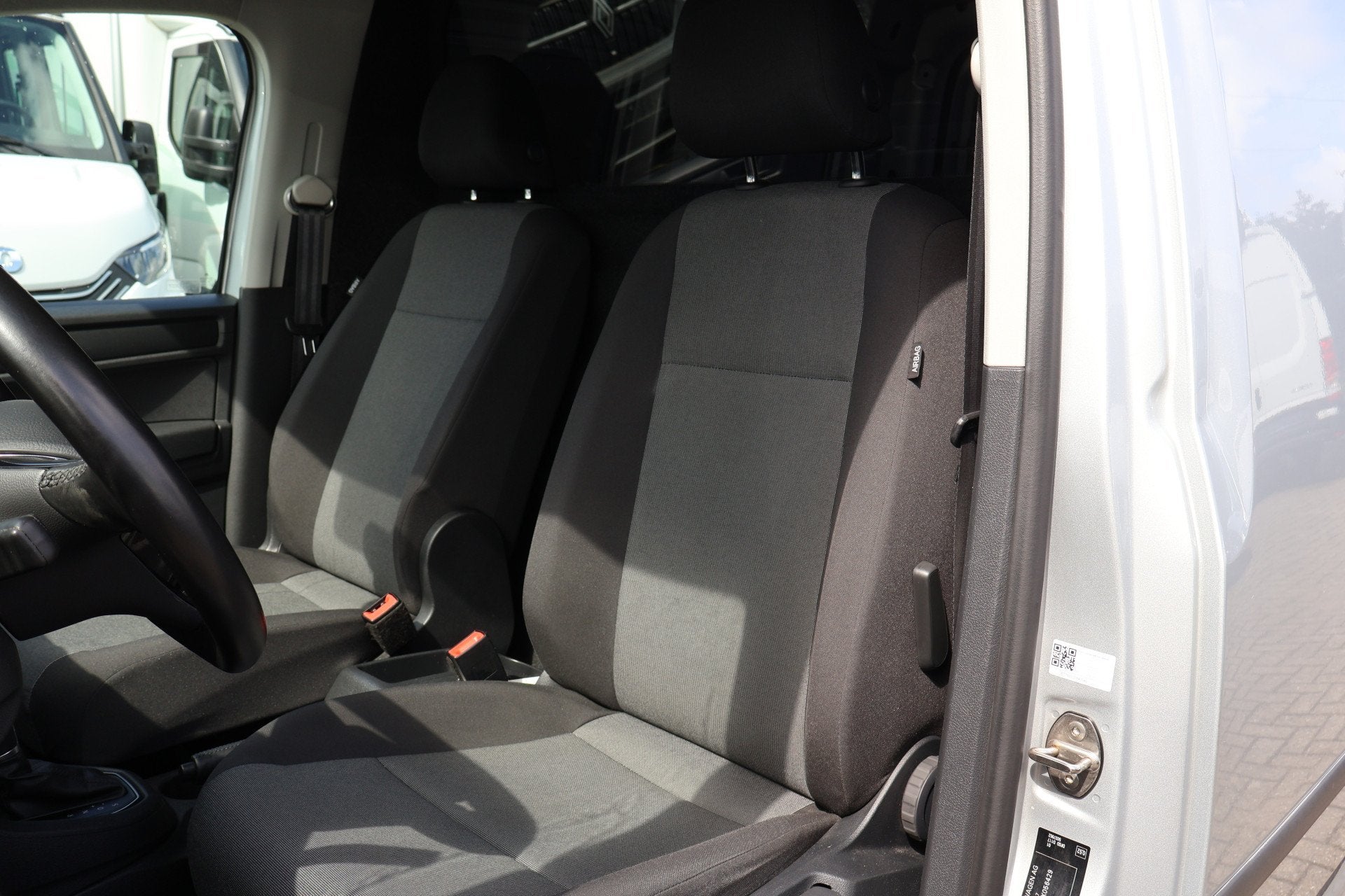 Volkswagen Caddy 2.0 TDI L1H1 Automaat Exclusive Edition, Stof, Gebruikt, 4 cilinders, Volkswagen