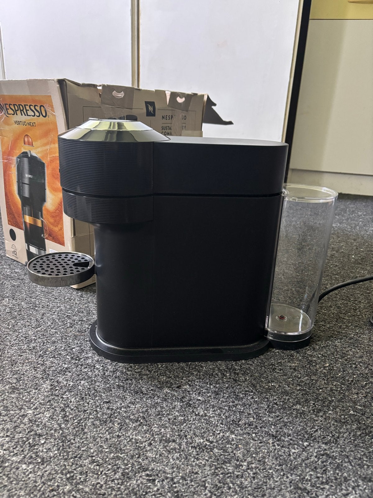 Nespresso Vertuo Next Koffiemachine - Zo goed als nieuw, 10 kopjes of meer, Koffiemachine, Ophalen of Verzenden, Zo goed als nieuw
