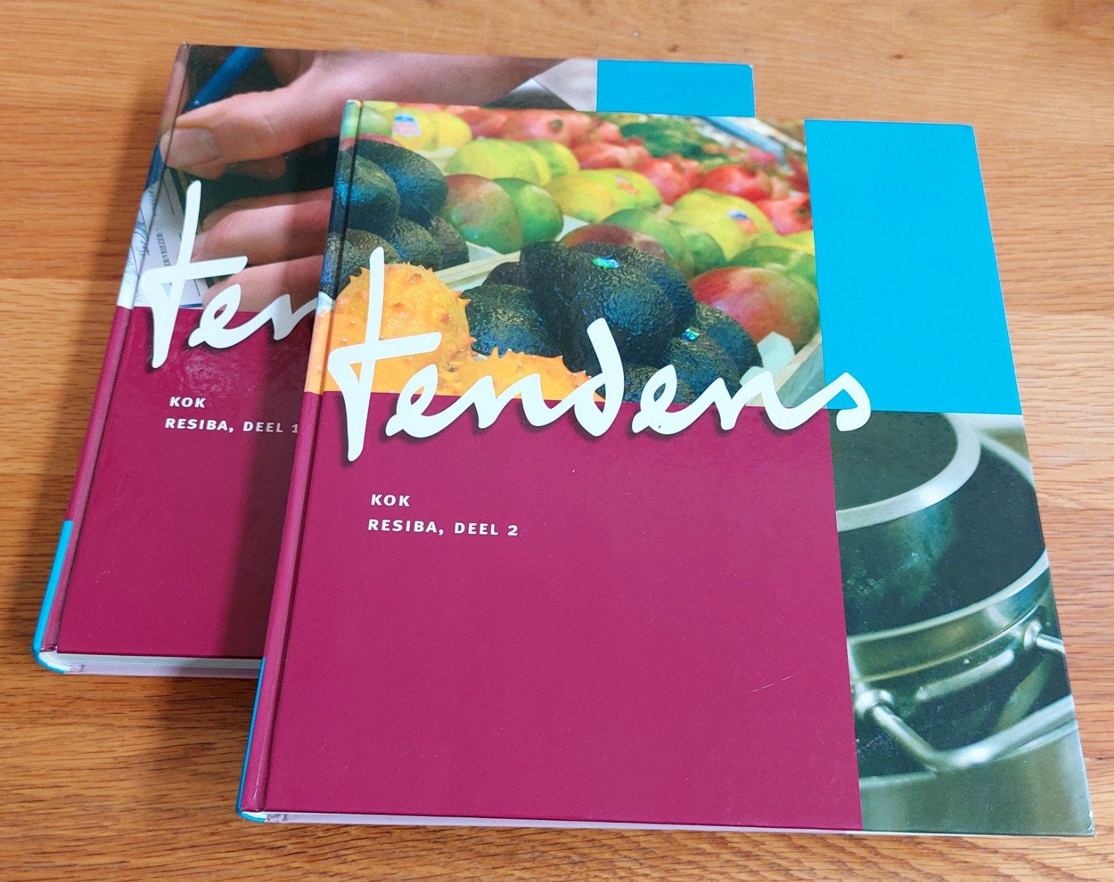 Kookboek Resiba Deel 1 & 2 - Culinaire naslagwerken, Onbekend, Gezond koken, Zo goed als nieuw, Overige gebieden