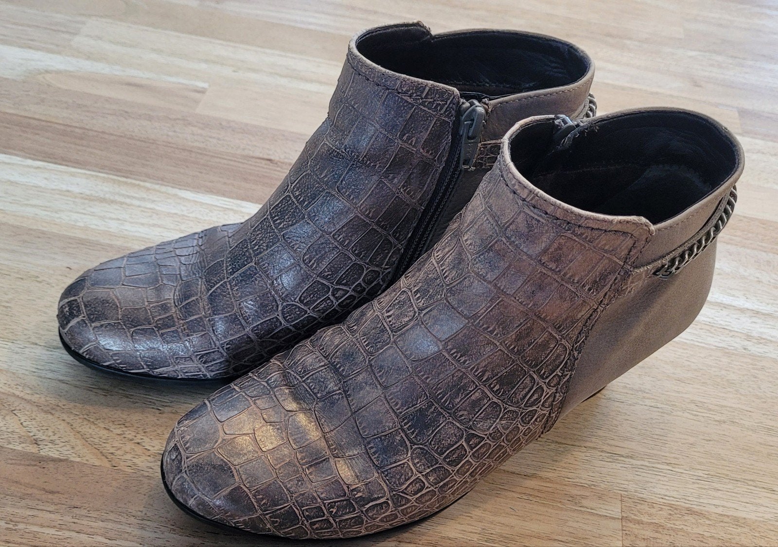Gabor laarsjes met krokodillenprint, taupe, maat 5,5, Ophalen of Verzenden, Zo goed als nieuw, Bruin