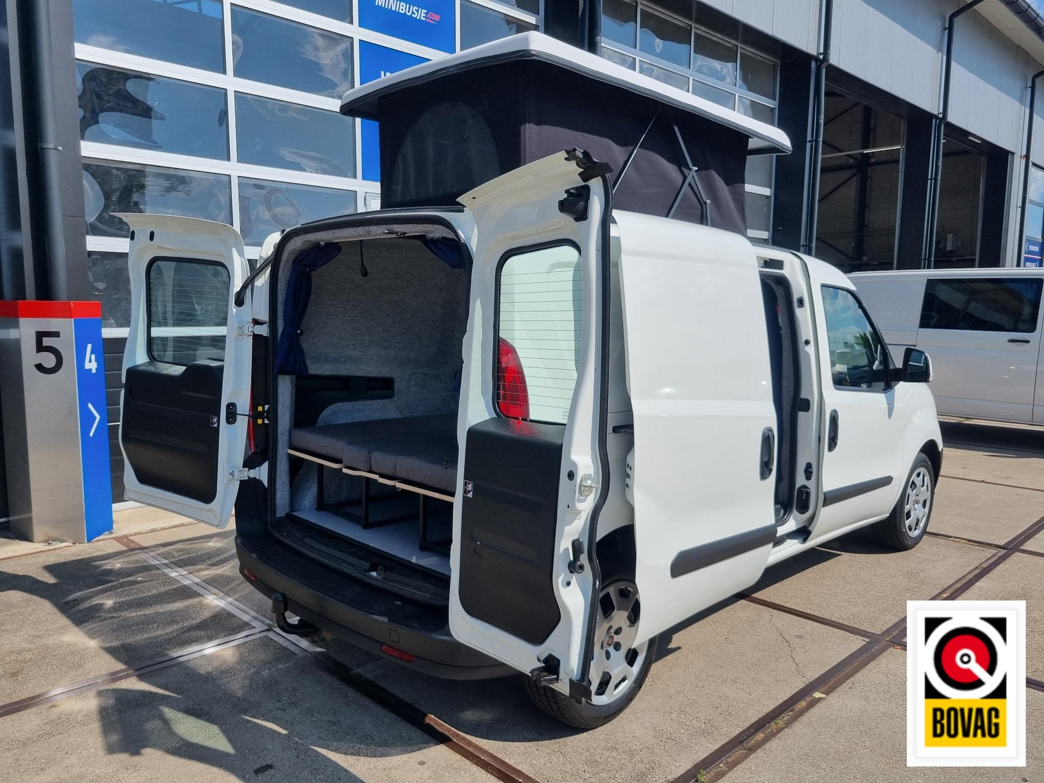 Fiat Doblò Cargo 1.4 Fire L2H1 Maxi SX MINICAMPER, Caravans en Kamperen, Lemelerbergweg 12
1101AJ  Amsterdam, NL, Tot en met 2