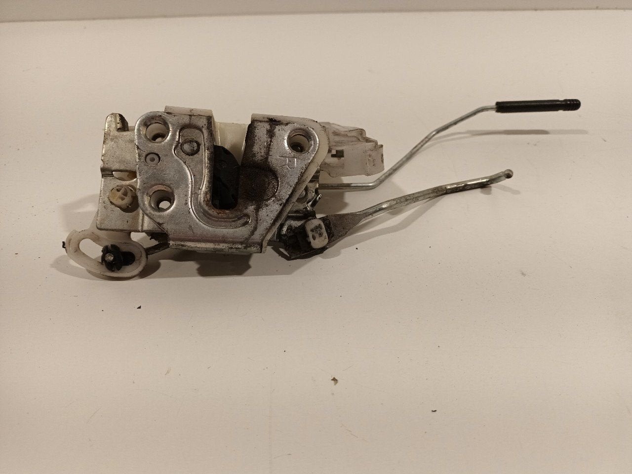Slot mechaniek portier rechts voor Peugeot 107, Onderdelen@venauto.nl, Van der Ven Autorecycling B.V., Gebruikt, Citroën