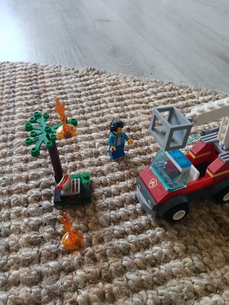 LEGO City Brandweerwagen met Minifiguur en Accessoires, Lego, Ophalen of Verzenden, Inclusief minifiguren, Complete set