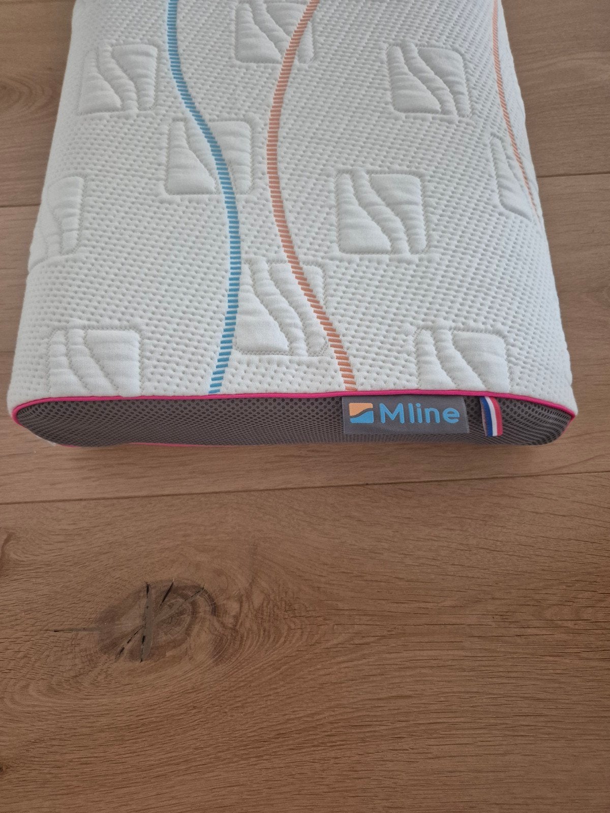 M-Line kussen You Fuchsia (2 stuks) - nieuw, Ophalen, Wit, Wasbaar, Hoofdkussen