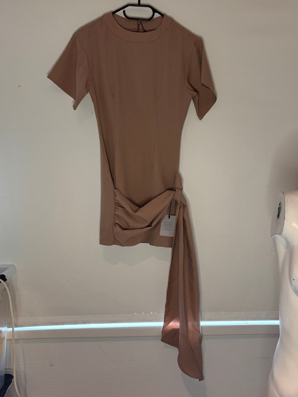 Superdown  jurkje apart model xxs nieuw, ., Beige, Nieuw, Ophalen of Verzenden