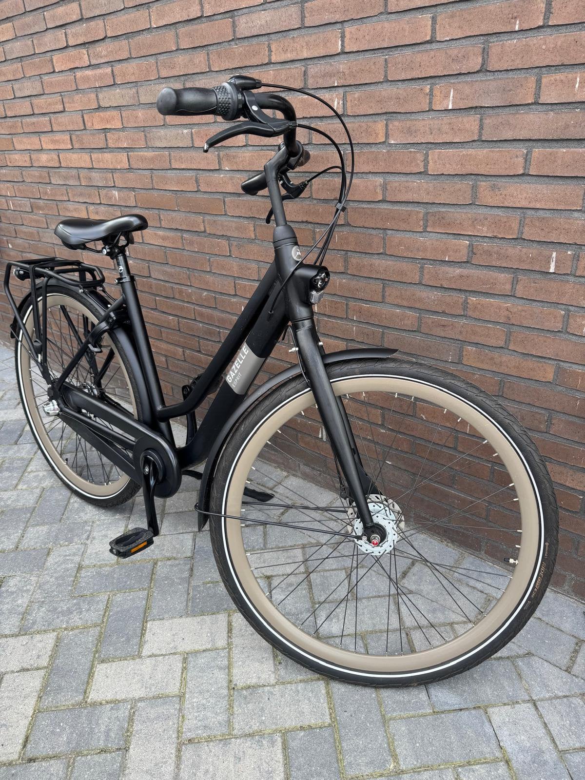 Gazelle Esprit 49cm / 28 inch. Zgan, Ophalen, Zo goed als nieuw, 26 inch of meer, Versnellingen