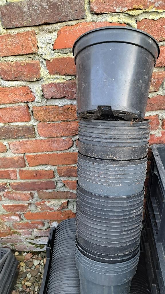 bloempotten plastic, Ophalen, Kunststof, Rond, Zo goed als nieuw