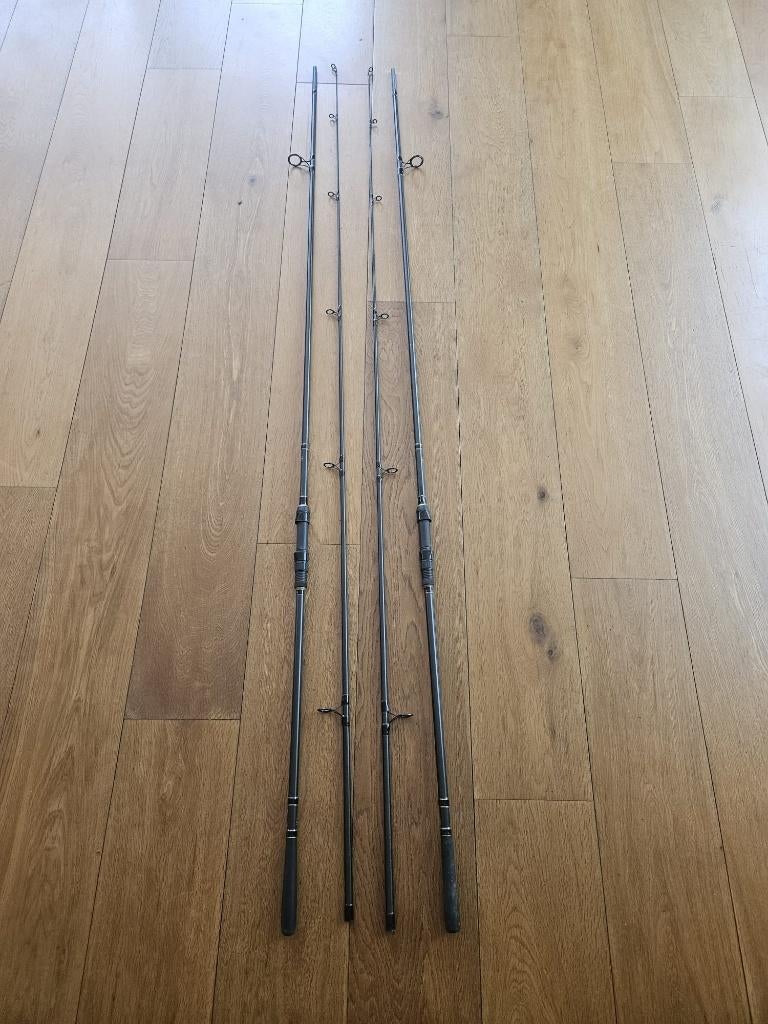 karperhengel 2x Shimano Beastmaster 3,66m 2.50lbs, Ophalen, Zo goed als nieuw, Werphengel
